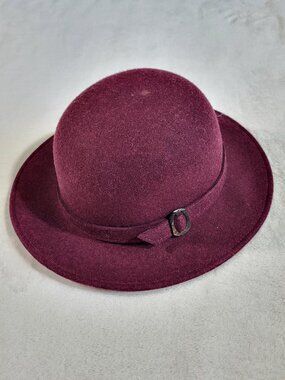 Tilley Casablance Style 100% Wool Maroon Hat - Small